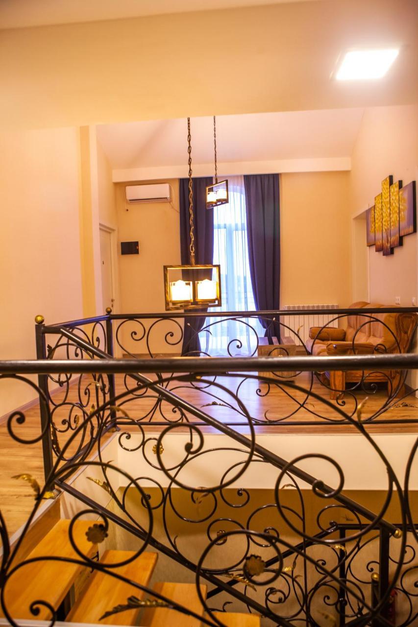 Hotel Wine Castle Tbilisi Esterno foto